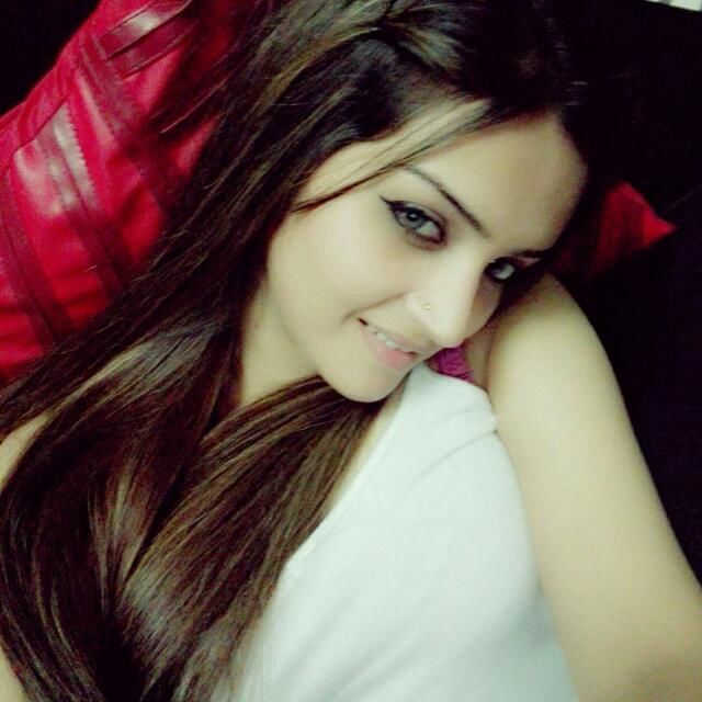 Life of a Karachi Escort Girl